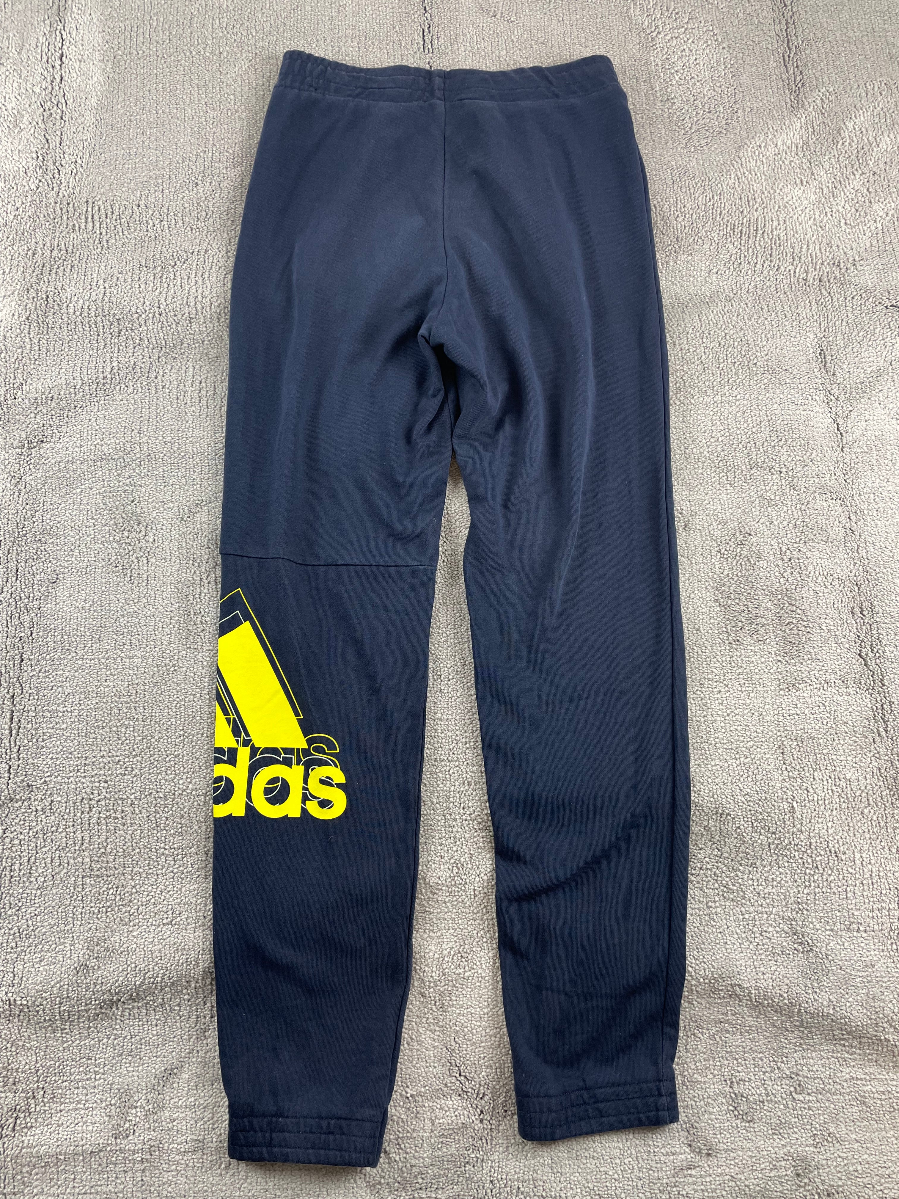 Adidas Melegítő (11-12y)