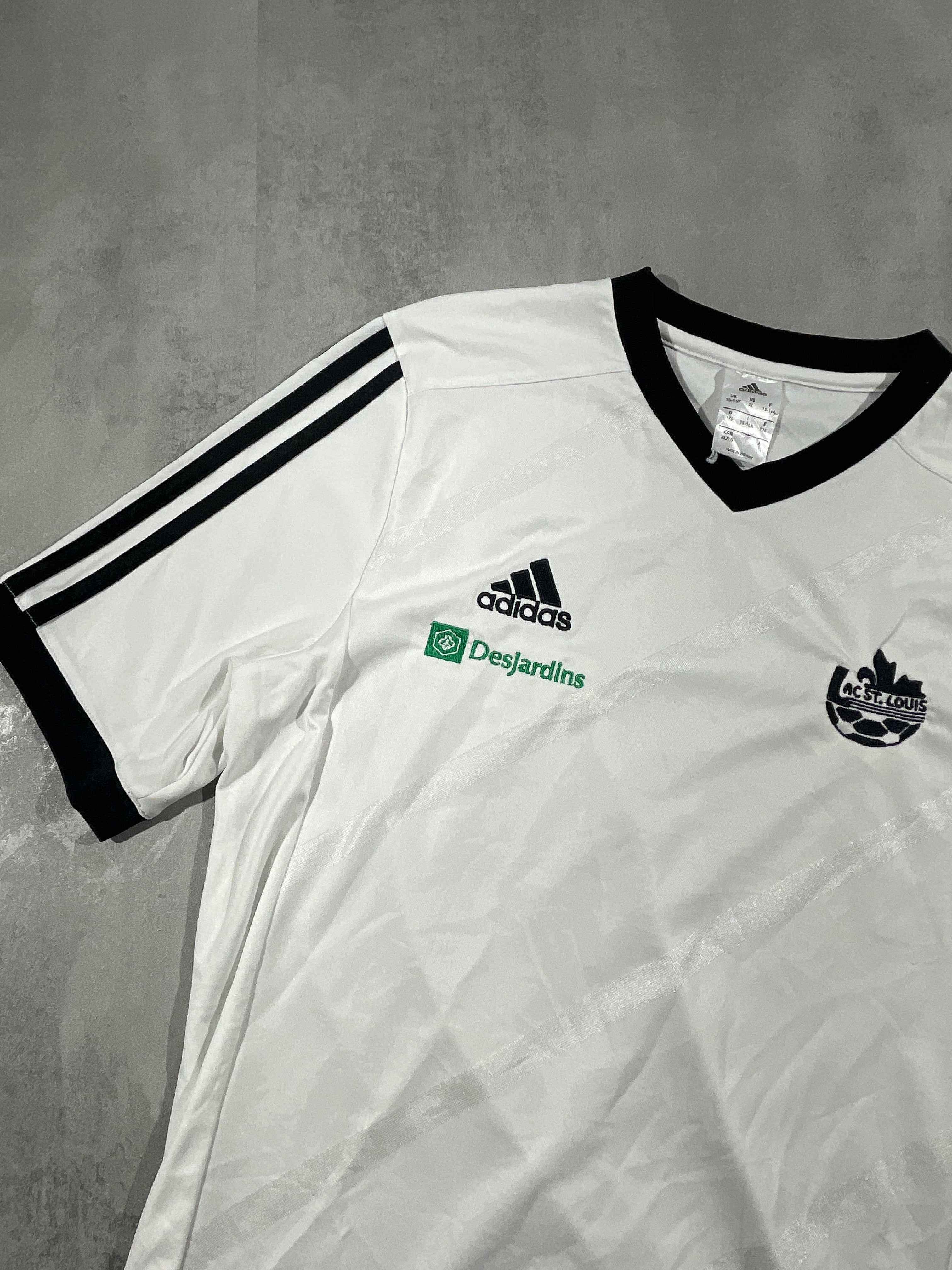 Adidas Póló Gyermek (15-16y)