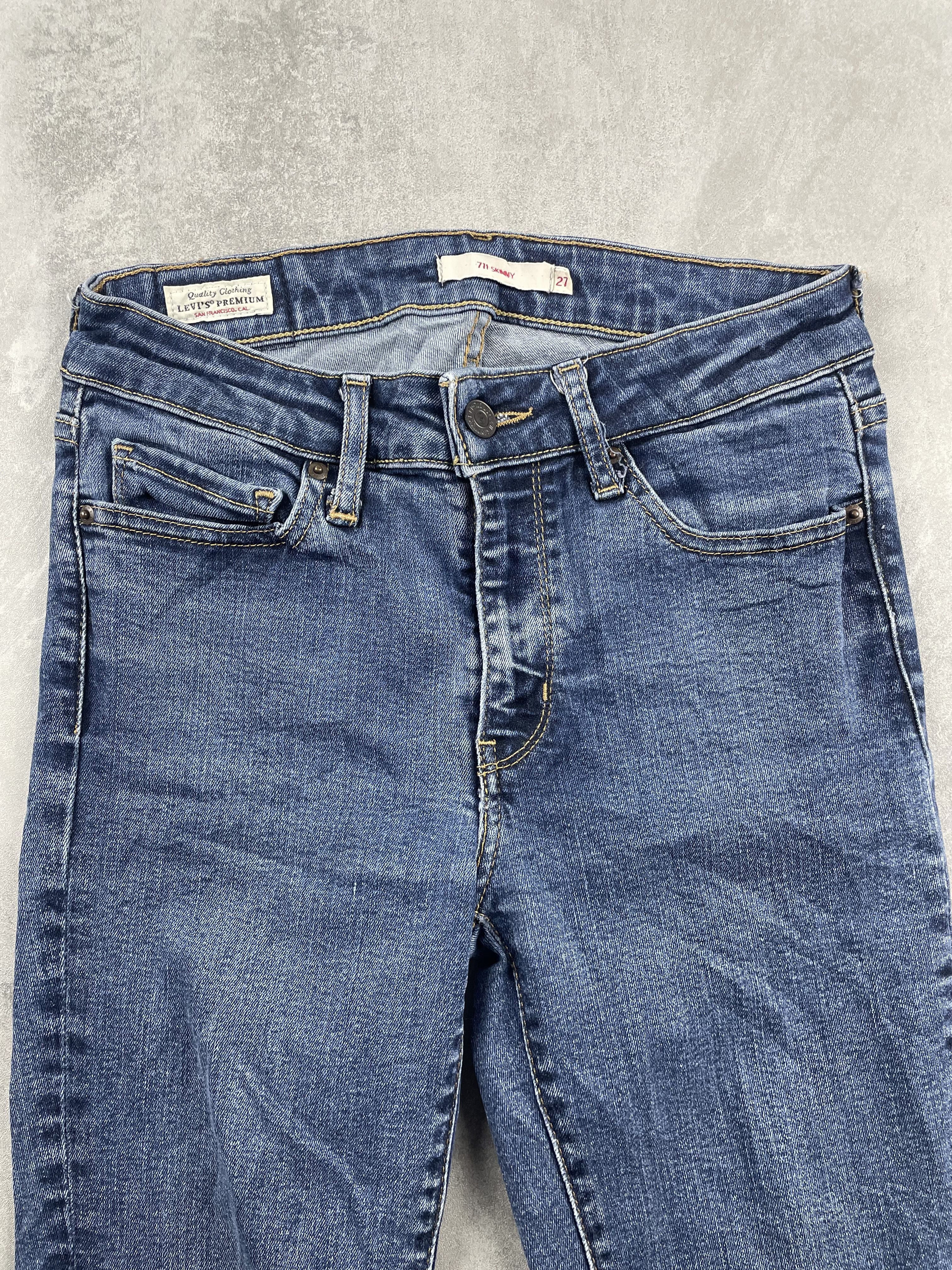 Levi’s 711 Női Farmer 27