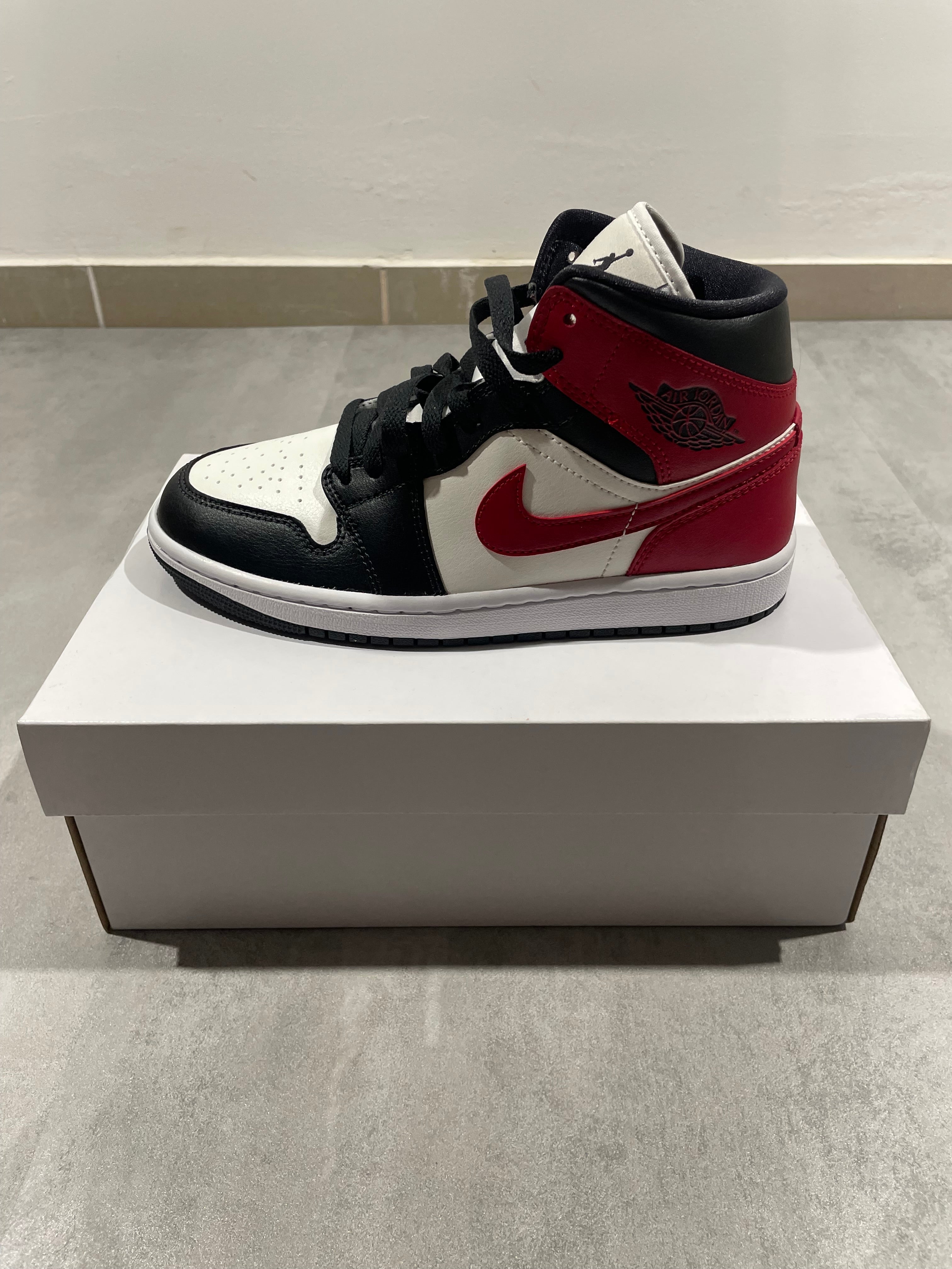 Nike Air Jordan 1 High (új)