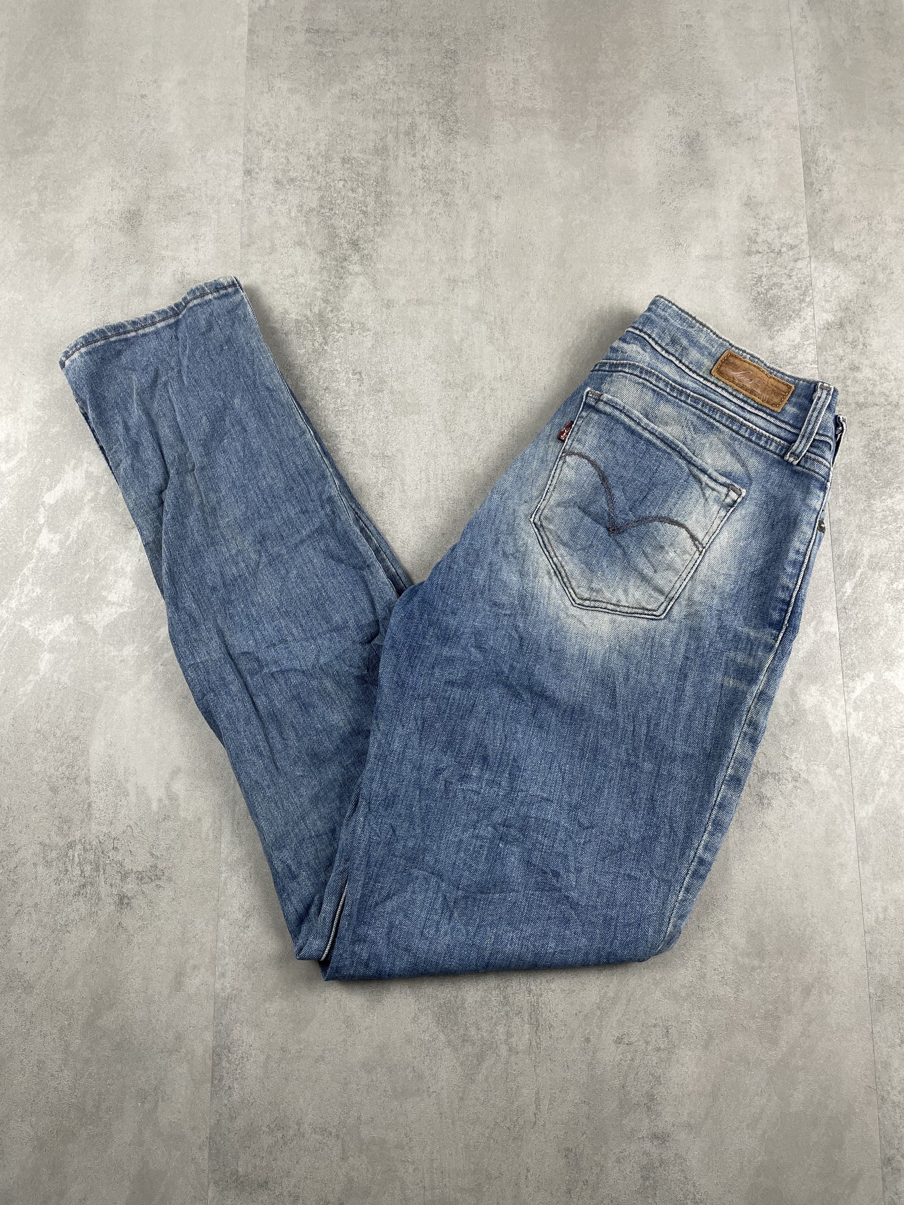 Levi’s Bold Curve Női Farmer 28