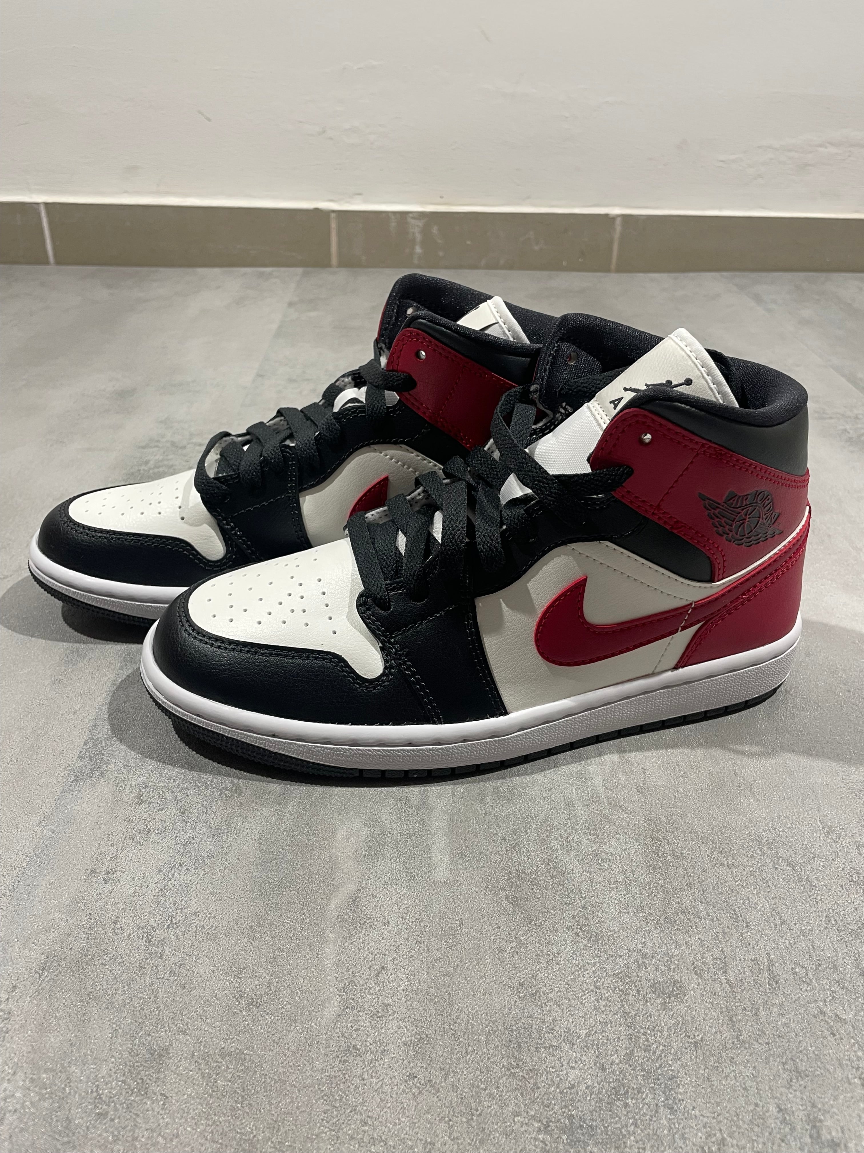 Nike Air Jordan 1 High (új)