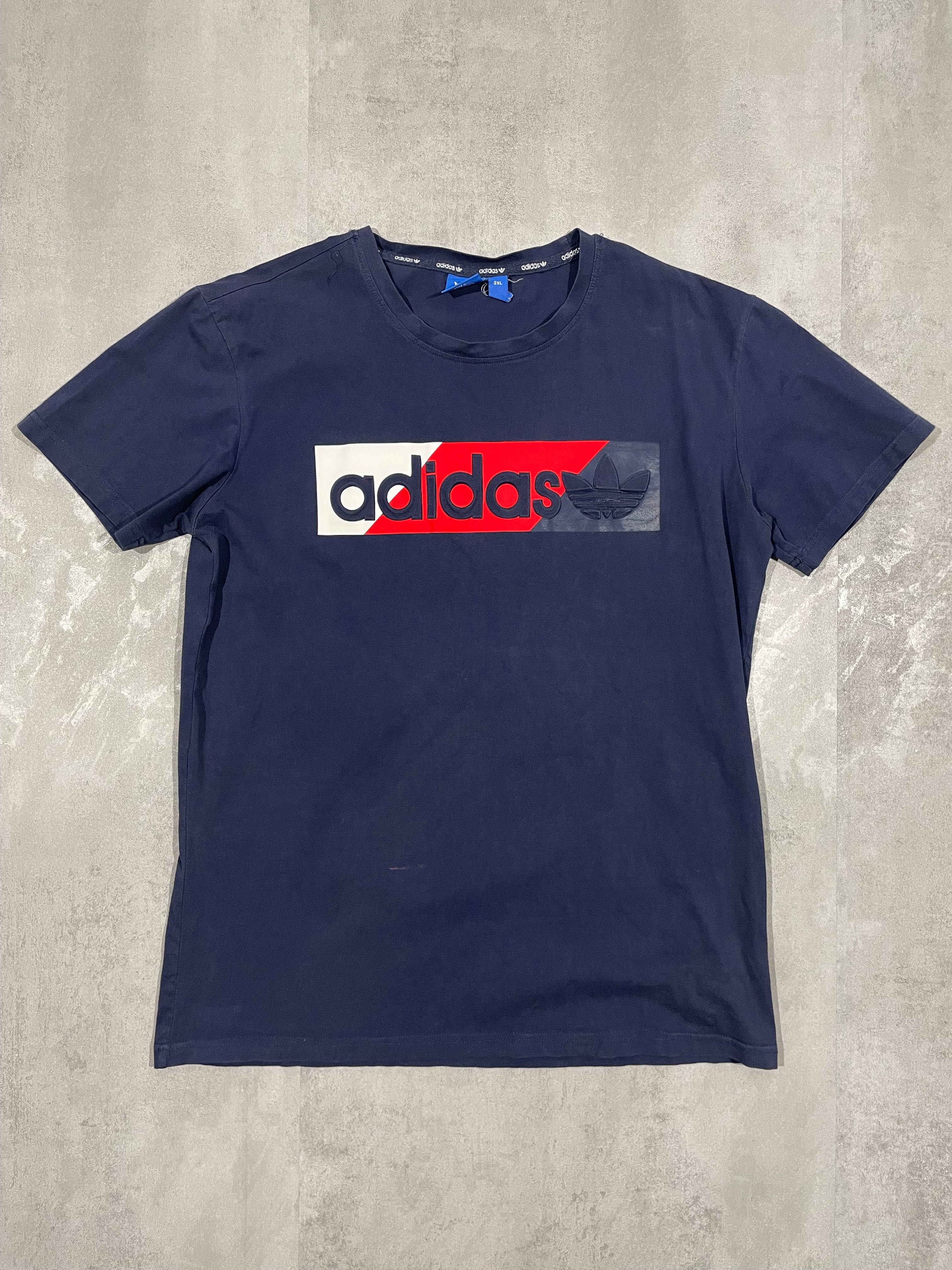 Adidas Embroidered Patch Póló L