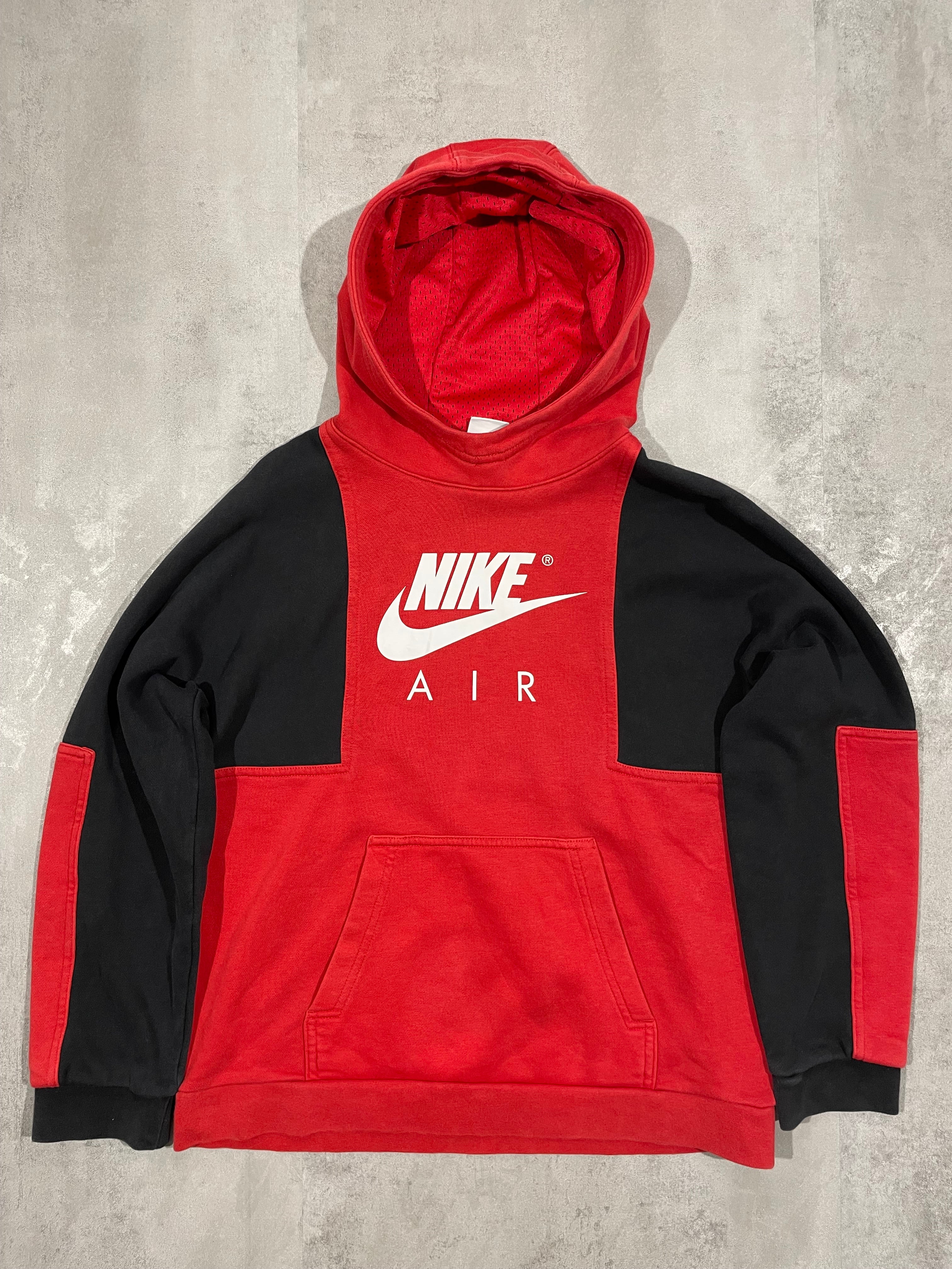 Nike Air Hoodie S (Gyermek)