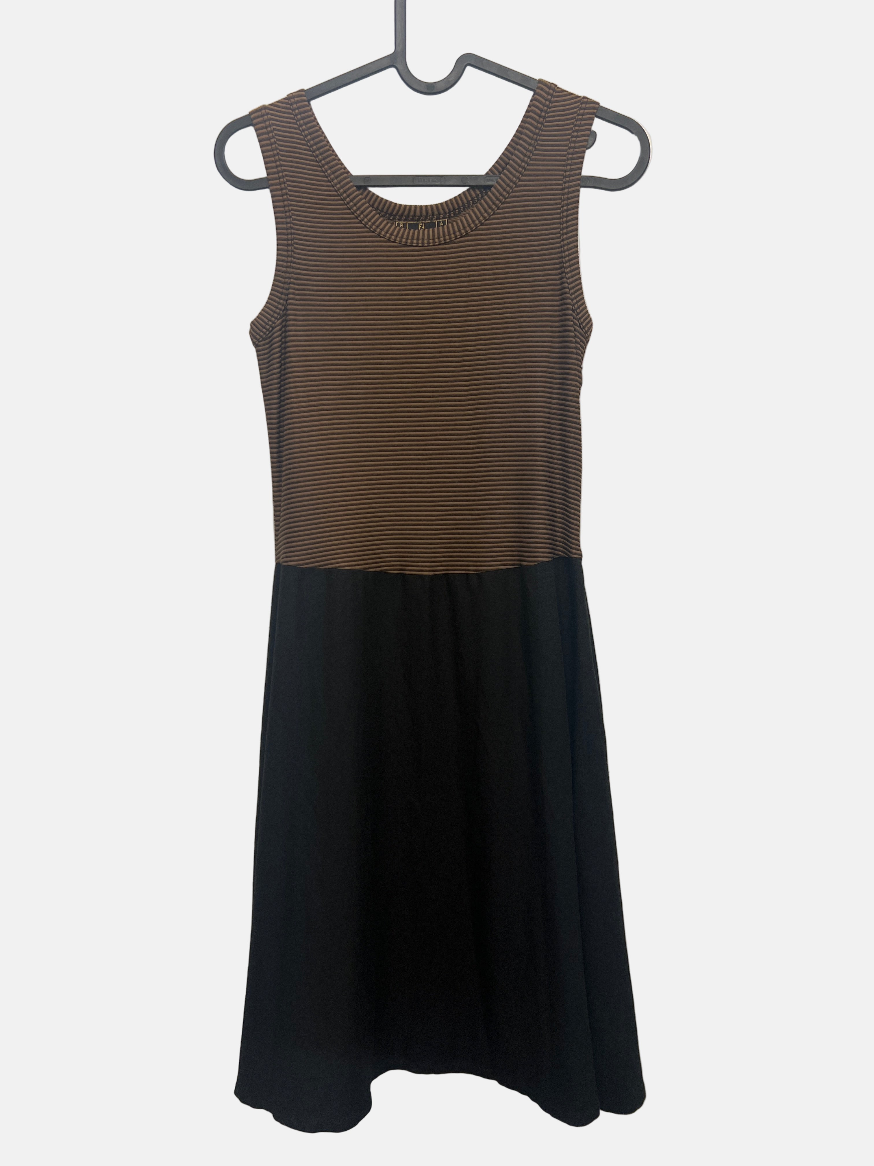 Fendi Egyberuha 34–36